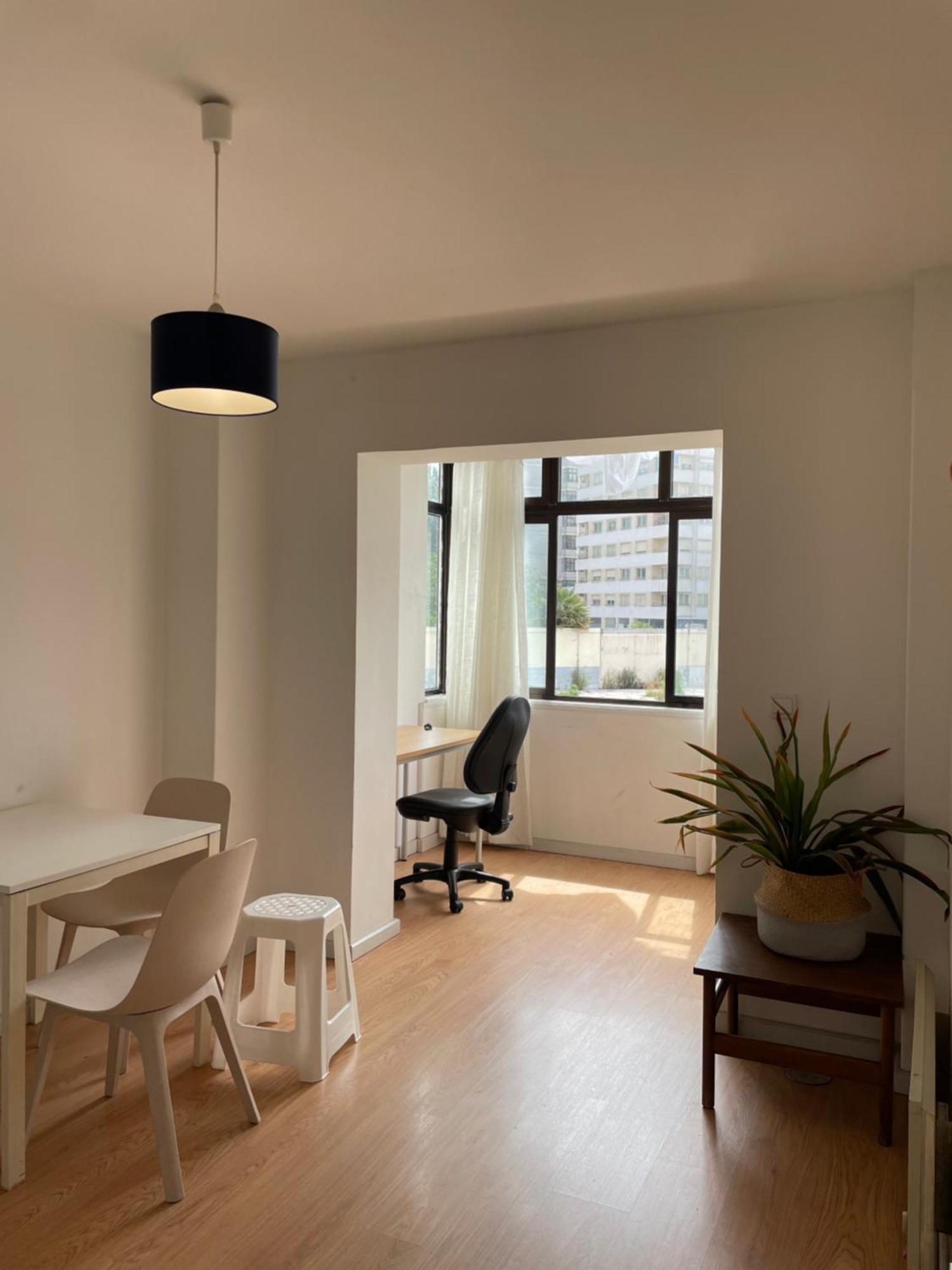 Vrs - Sciences Flat * Oporto